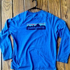 patagonia sweatshirt!